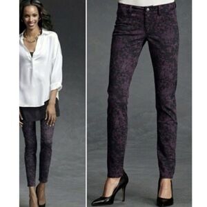 🔥 CAbi purple and black skinny jeans sz4